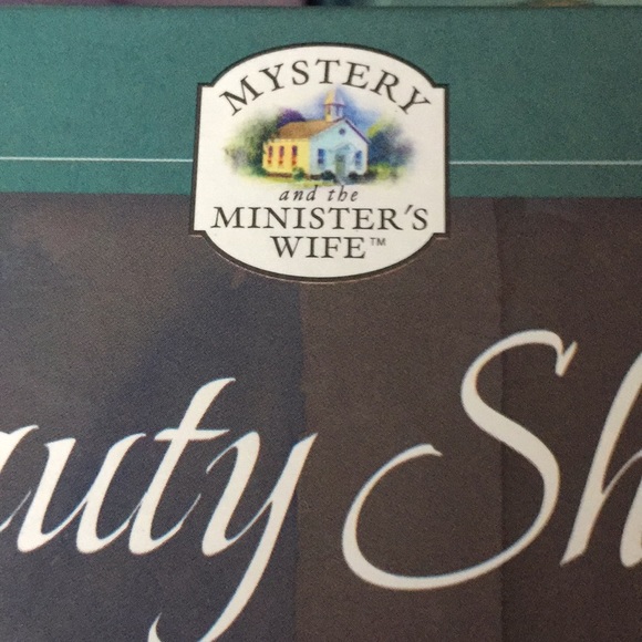 Trio Mystery and Minister’s Wife Books Guideposts - Picture 2 of 5